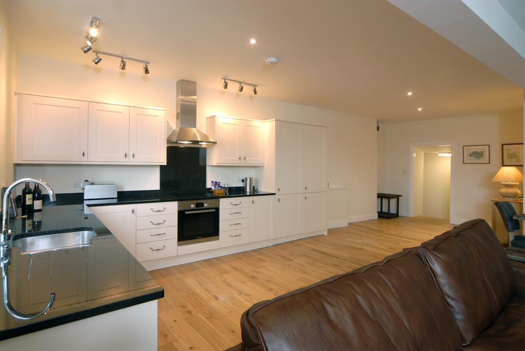 Unicorn Aparthotel Suites Stow-on-the-Wold Ruang foto